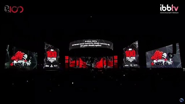 Cumhuriyet'in 100. yıl kutlamasında Kaan Tangöze: Mustafa Kemal Atatürk'ün bize verdiği yetkiyle 'İçerim ben bu akşam' diyoruz