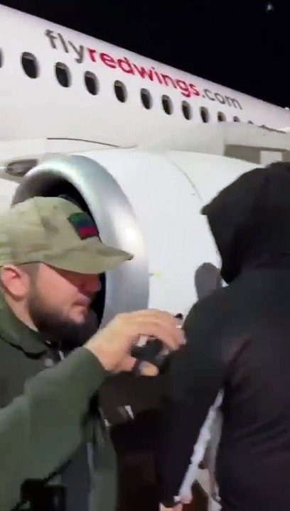 Hundreds Protest the Arrival of an Israeli Airplane in Dagestan’s Main Airport