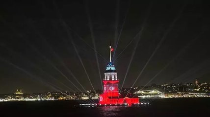 Kız Kulesi'nde '100'üncü yıl' ışık gösterileri, bugün de sürecek
