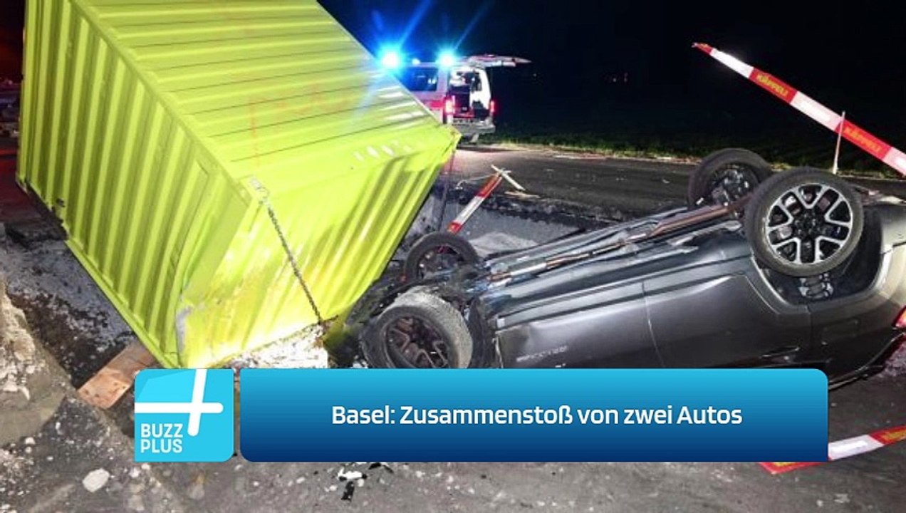 Basel: Zusammenstoß von zwei Autos