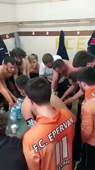 Victoire de nos Séniors B 5-2 contre Varennes Le Grd