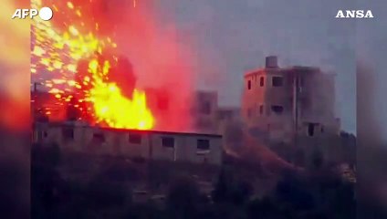 Israele, colpiti obiettivi al confine con il Libano