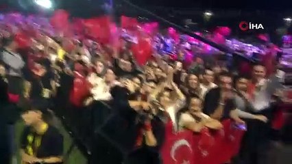 CUMHURİYETİN 100. YILINA İZMİR DAMGASI