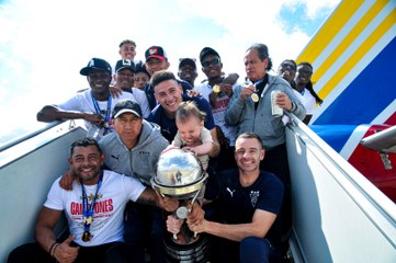 El Rey de Copas arribó al país con el título