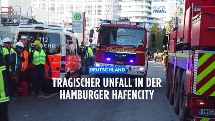 Hamburg: Baugerüst stürzt 8 Stockwerke in Fahrstuhlschacht, mehrere Tote