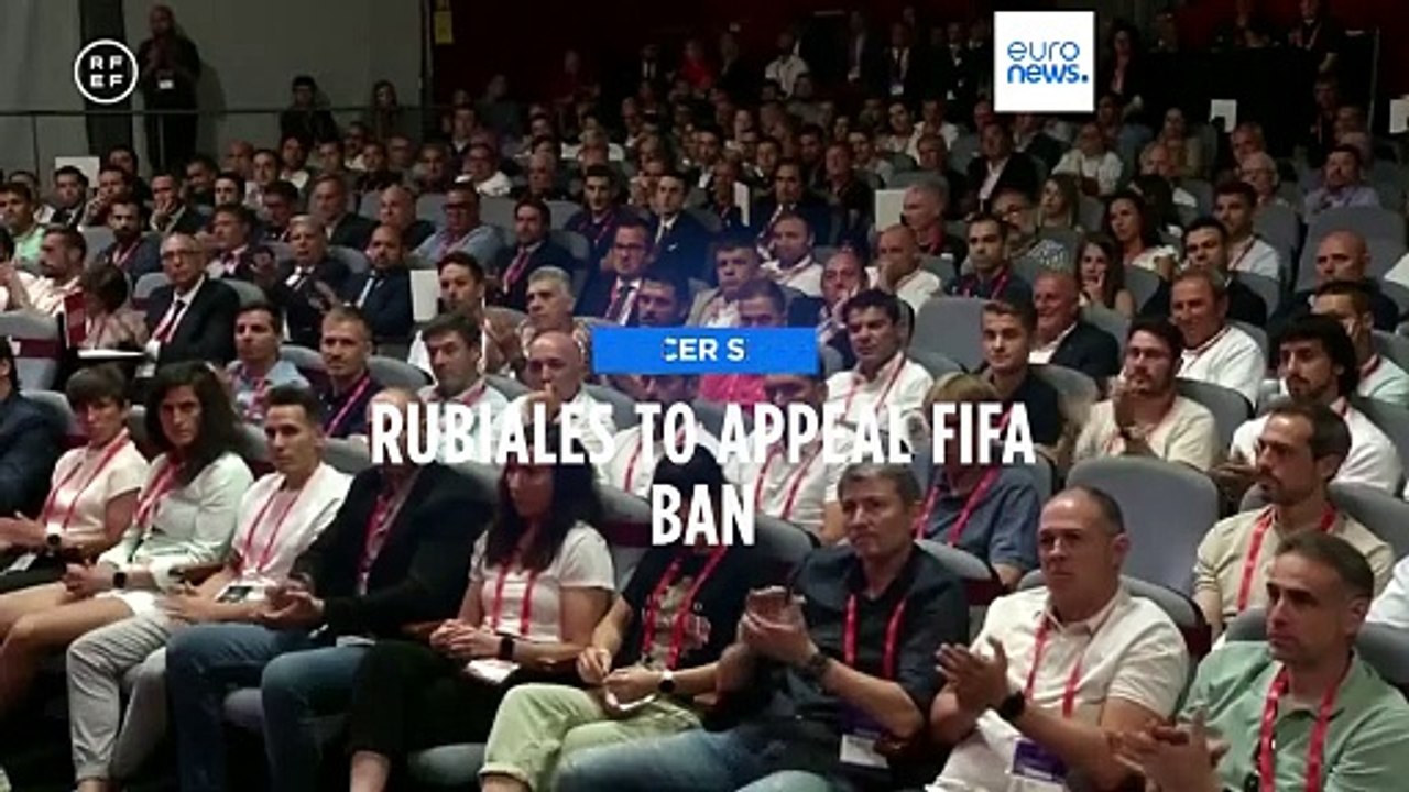 FIFA gives ex-Spanish football federation presi...