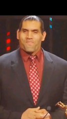 Vince McMahon a sorti le grand jeu pour signer le Great Khali en 2006