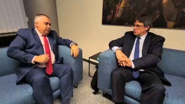 Carles Puigdemont y Santos Cerdán, reunidos en Bruselas.