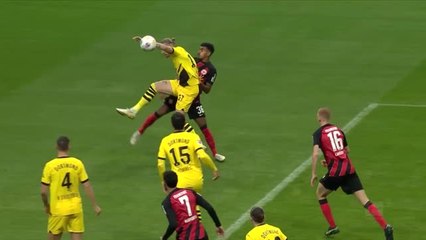9e j. - Le Borussia Dortmund arrache un point à Francfort