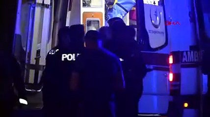 Polise saldırıp tabancasını almak isterken vuruldu!