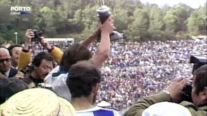 “O meu sangue é azul e branco”. Adepto recorda 75 anos de FC Porto ao peito