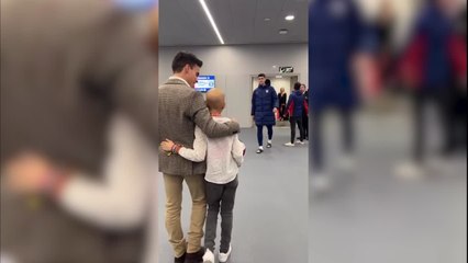 Morata y su sorpresa a una niña con cáncer