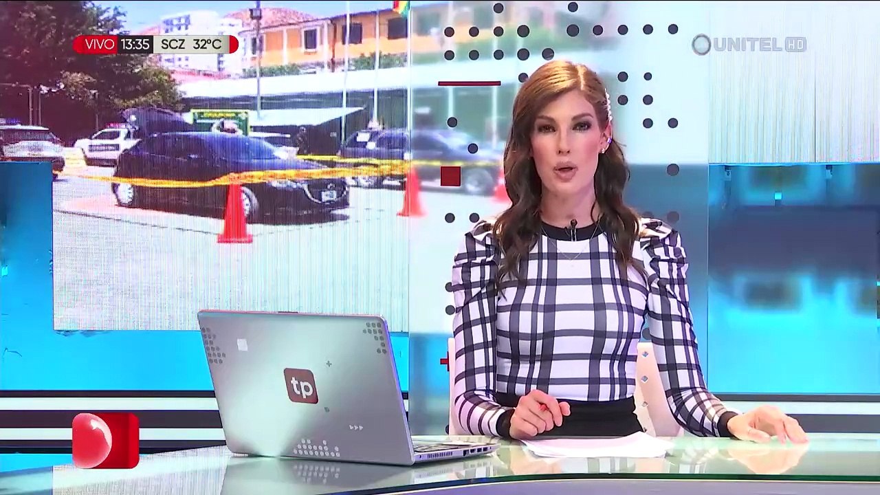 Un grupo de vecinos de la zona Este de la ciudad de Oruro retuvieron a un hombre de aproximadamente 38 años, quien retuvo a una adolescente y la tumbó al piso para pretenderla abusar sexualmente en vía pública. Este hecho sucedió a la luz del día en capit