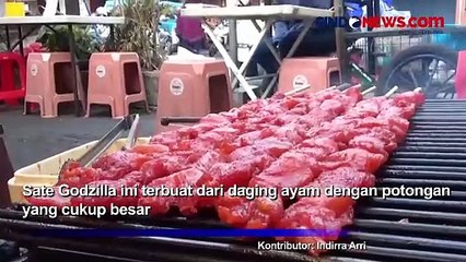 Sensasi Mencicipi Sate Godzilla di Pasar Badung Bali