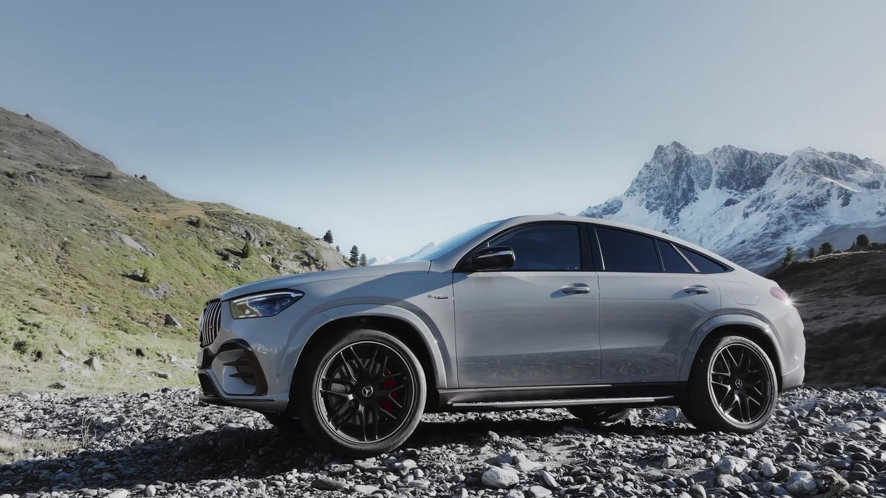 Der neue Mercedes-AMG GLE 53 als Plug-in-Hybrid - Überarbeiteter Look und Hybrid-spezifische Design-Elemente