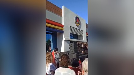 Antalya'da cumhuriyet kutlamasındaki konuşması gündem olan öğretmene gözaltı