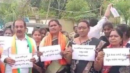 కడప జిల్లా: "విజయసాయిరెడ్డి బుద్ధిలేని పెద్ద మనిషి"