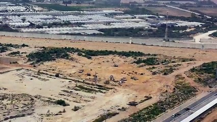 Скачать видео: مشاهد من التحام مجاهدي القسام بالقوات المتوغلة غرب إيرز