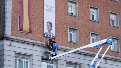 El CEU rinde homenaje a la princesa Leonor en su edificio más emblemático