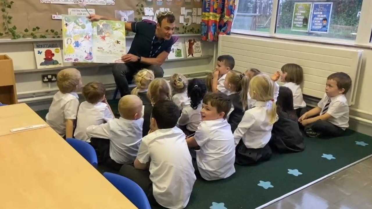 Cool FM visits Victoria Primary School in Carrickfergus