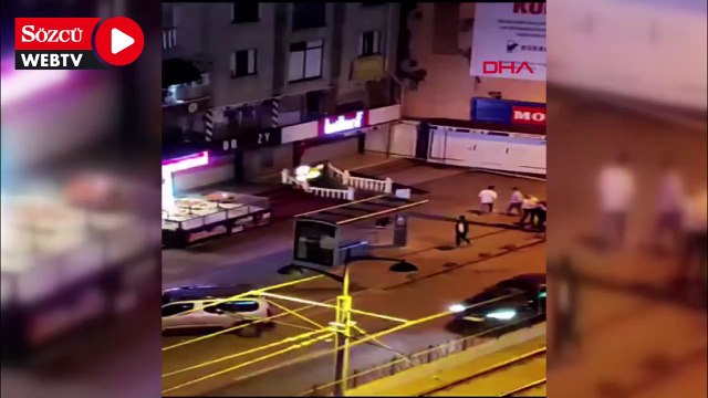 Sultangazi’de iki grubun tekme tokat kavgası kamerada