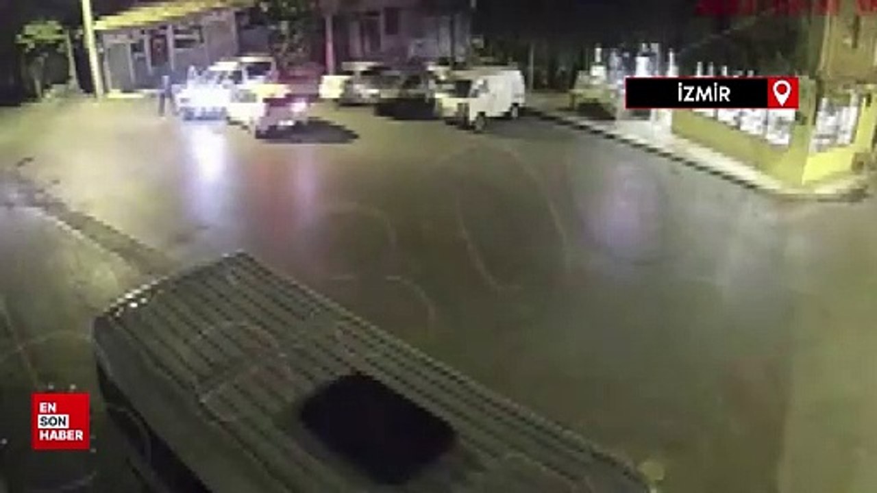 İzmir’de kuyumcuyu soyup 15 dakikada yakalandılar