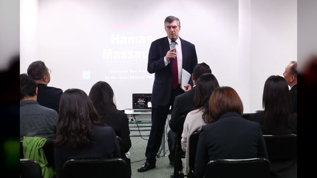 이스라엘 국제적 보도 불공평 ...국내 언론에 하마스 학살 영상 공개 / YTN