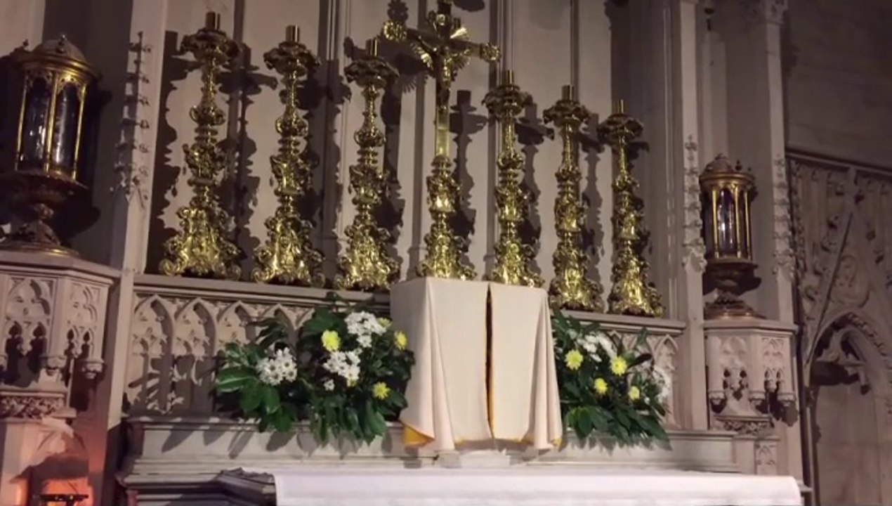 Relief de France les églises catholiques La primatiale Saint-Jean-Baptiste de Lyon by Jean-Claude Guerguy Ciné Art Loisir