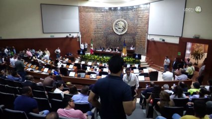 El Congreso protege a funcionarios estatales ineficientes: Enrique Velázquez