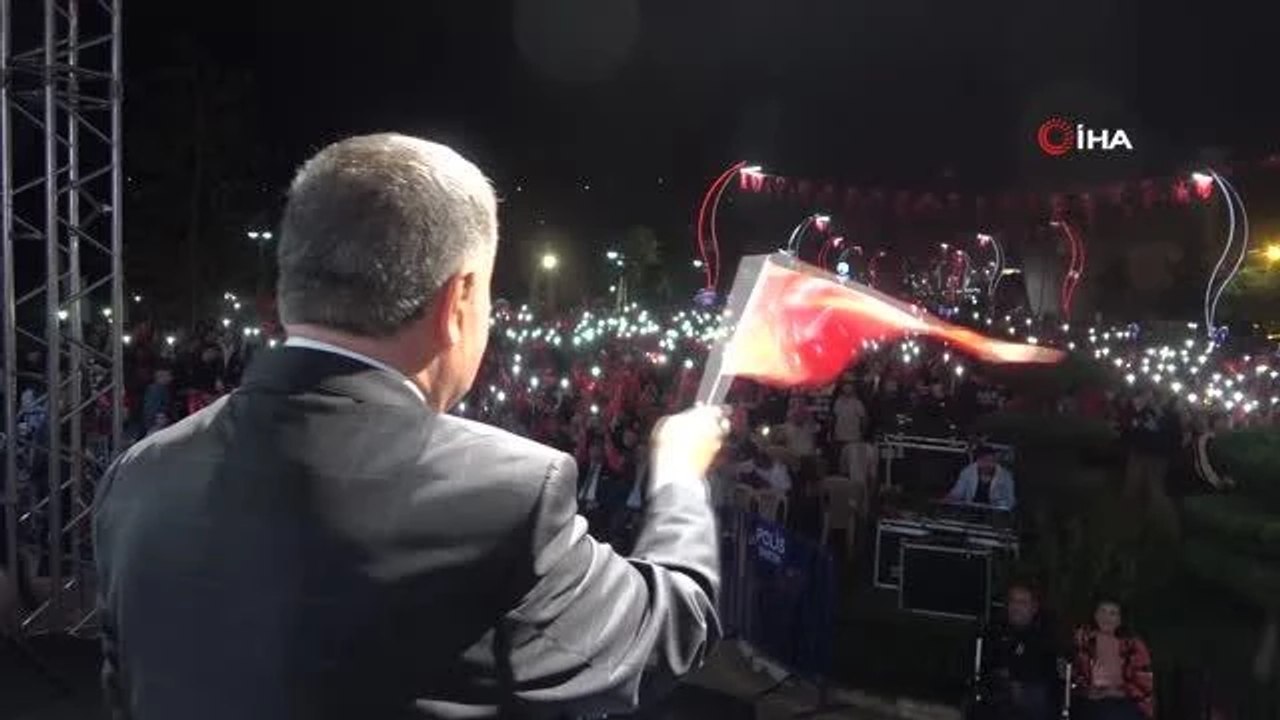 Aşağıdaki habere uygun başlık, kısa özet ve kategoriyi Türkçe olarak yazar mısın?