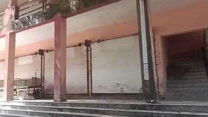 शाजापुर:नपा की अनदेखी से करोड़ों का मार्केट हो रहा खंडहर,देखें हाल