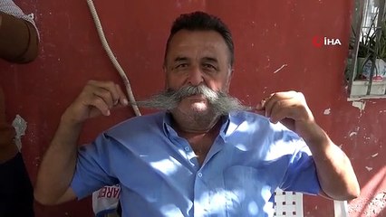 40 Santimetreyi Bulan Bıyığıyla Tanınan Mehmet Dağlı