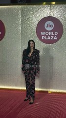 Katrina kaif इस हॉट लुक में Jio World Plaza में आई नजर