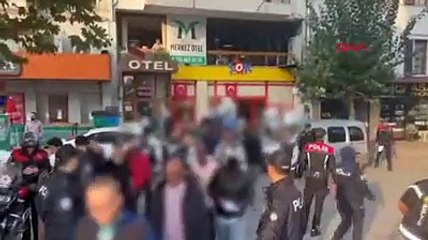 Bir dev operasyon daha: Yüzlerce kaçak göçmen yakalandı