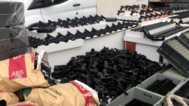 Silah kaçakçıları bunu da yaptı: Taklit ‘hayalet silah’