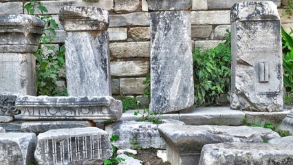 Rituels Magiques Dans Les Ruines ֍ Magic Rituals Among Ruins