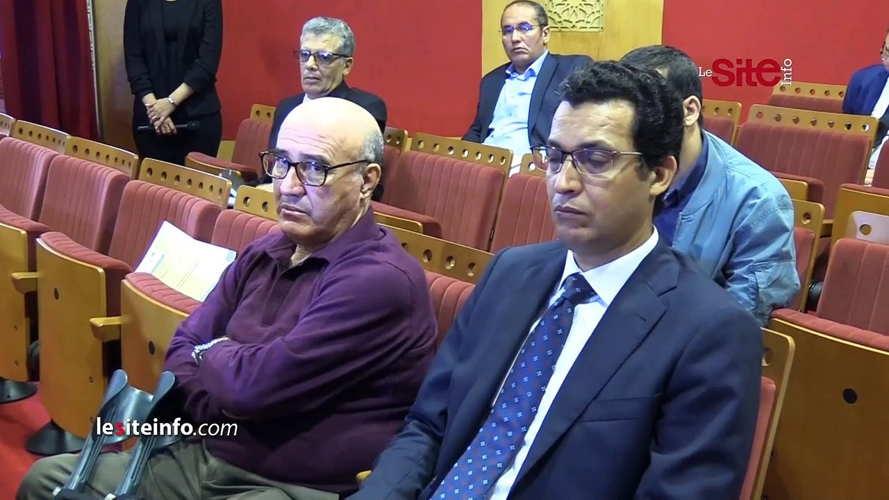 المجلس الاقتصادي والاجتماعي والبيئي يوصي بتسريع رقمنة الإدارة ومراجعة القوانين التنظيمية