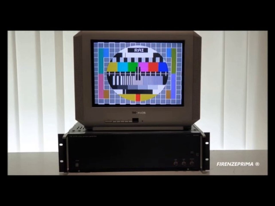 Philips PM 5534 Pal colour pattern generator. - Video Dailymotion