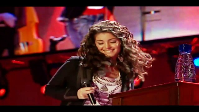 Katie in South Africa — On The Road Again | (19th March 2005) — (DVD 2) | Katie Melua – On The Road Again | KATIE MELUA IN CONCERT | DRAMATICO