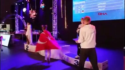 Cumhuriyet'in 100'üncü yılına dünya şampiyonluğu armağan etti