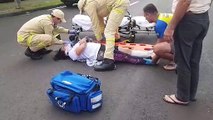 Mulher quebra a perna em acidente na Rua Antonina, em Cascavel