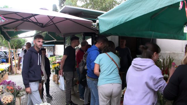 Commemorazione defunti a Messina, grande affluenza nei cimiteri cittadini