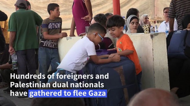 Foreigners wait to enter Egypt as wounded allowed to leave Gaza