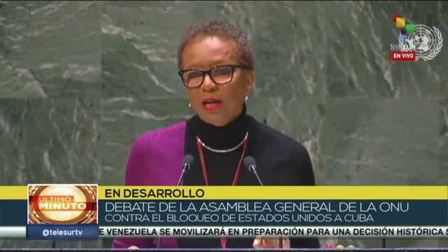 San Vicente y las Granadinas exige levantar bloqueo de EEUU a Cuba