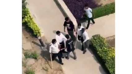 फ्लैट में घुसकर LLB की छात्रा के साथ छेड़छाड़, मारपीट का वीडियो हुआ वायरल