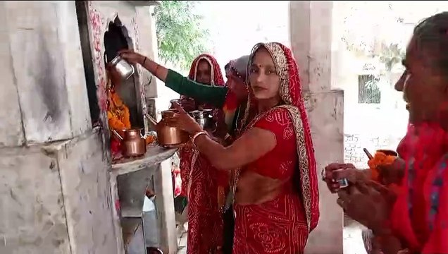 जीवनसाथी की दीर्घायु की कामना