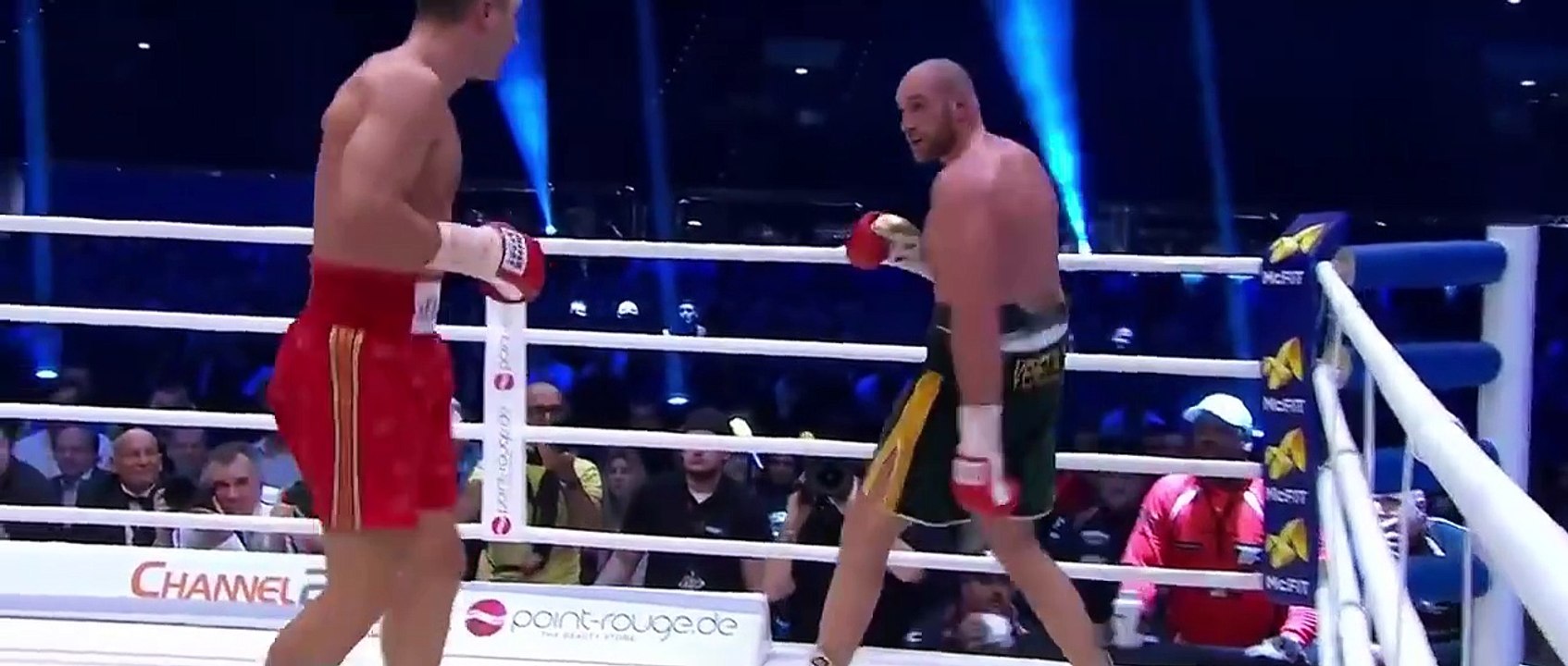 TYSON FURY VS WLADIMIR KLITSCHKO  BEST QUALITY  HIGHLIGHTS [HD]