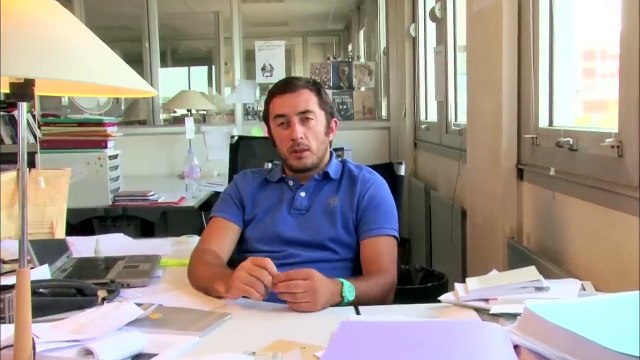 Il était encore vivant lorsqu'il a été carbonisé par 4 tueurs