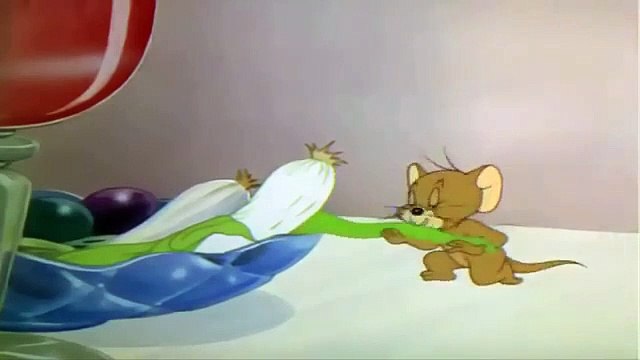 Tom and Jerry Full Episodes The Mouse Comes to Dinner (1945) Part 2 2 - (Jerry Games)