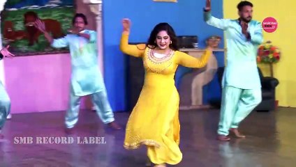 WASY BADLON CHUN STAGE MUJRA - PUNJABI SONG NASEEBO LAL - SMB